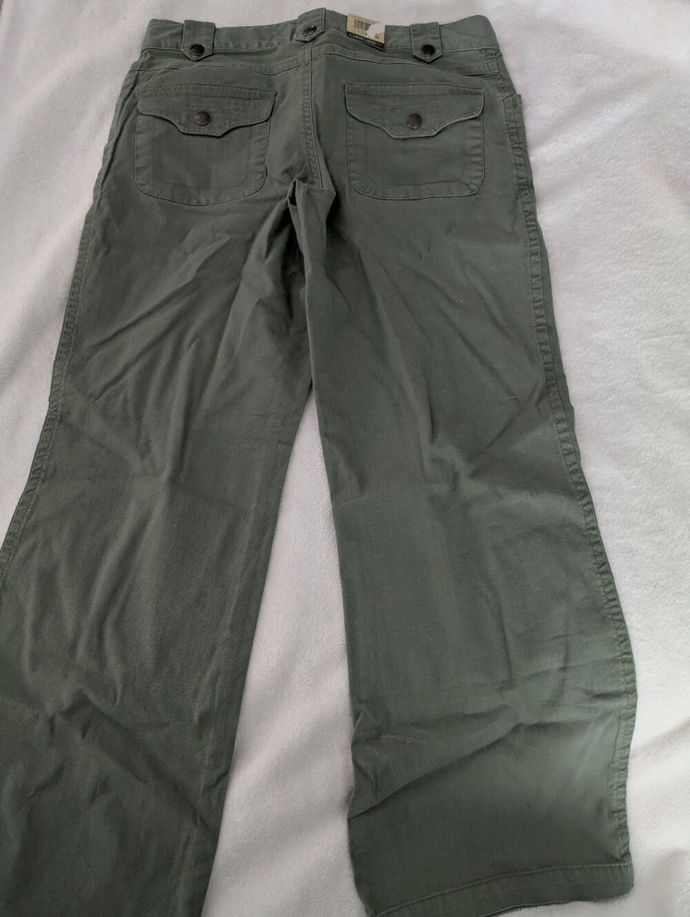 π NWT Cherokee bootcut fatigue green khaki pants - Picture 2 of 10
